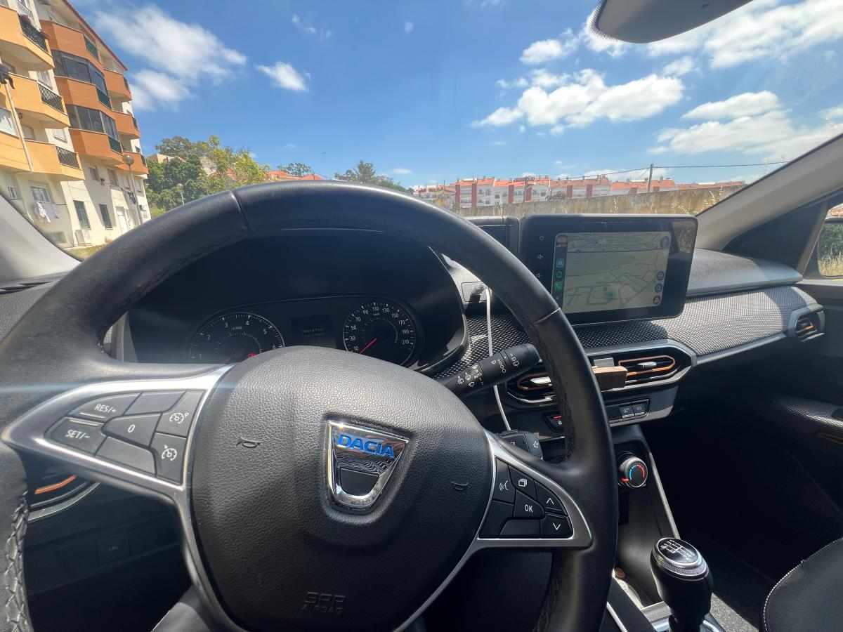 dacia-sandero-1-0-tce-2022-gasolina-999cc