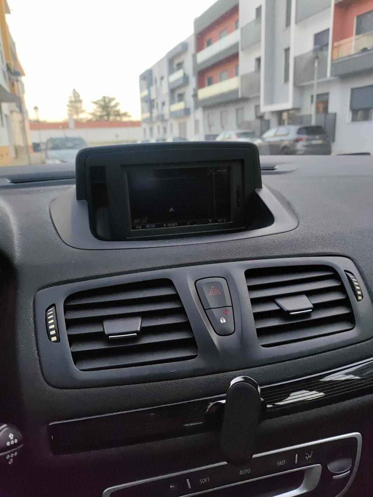 renault-megane-1-5-dci-2011-diesel-1461cc