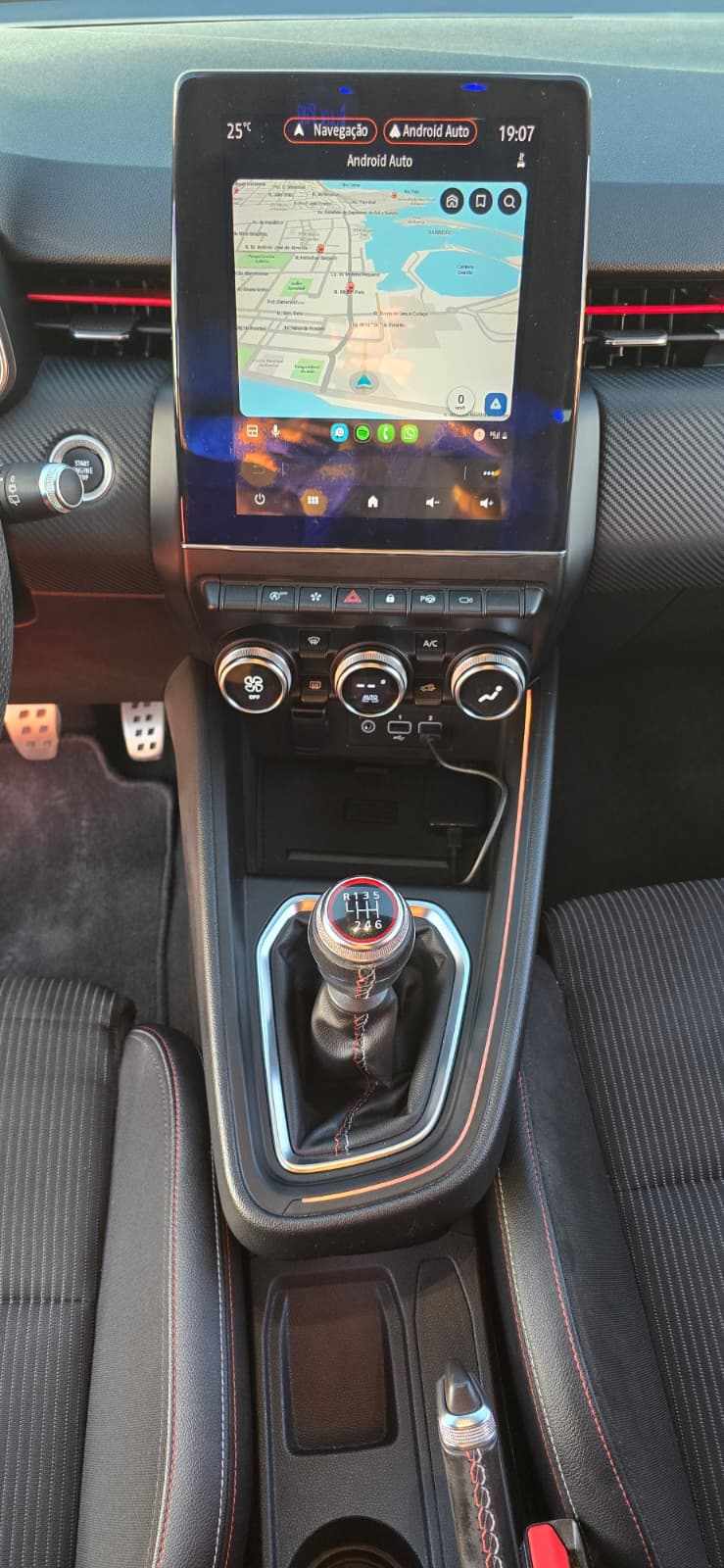 renault-clio-1-5-blue-dci-2019-diesel-1461cc