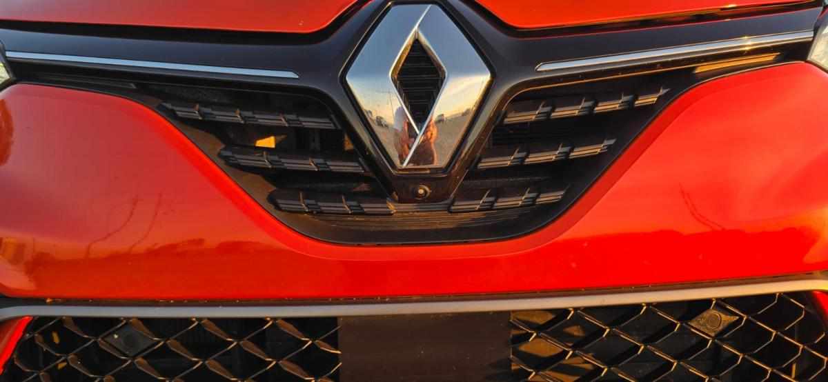 renault-clio-1-5-blue-dci-2019-diesel-1461cc