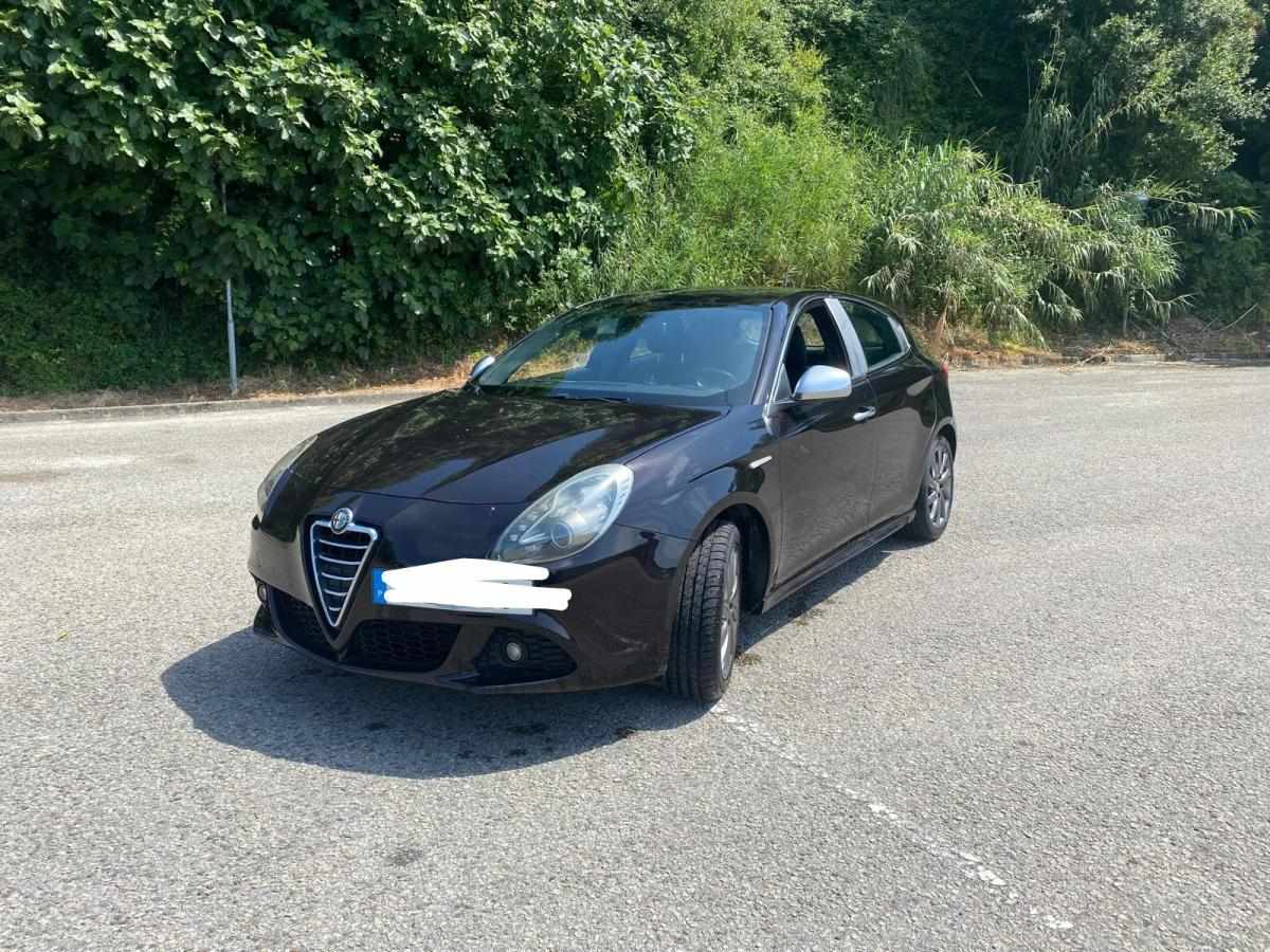 alfa-romeo-giulietta-2-0-jtdm-16v-2011-diesel-1956cc
