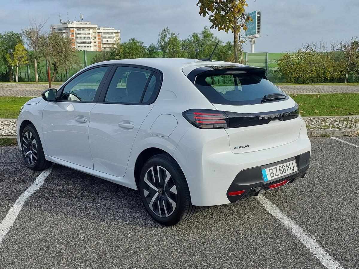 peugeot-208-e-208-2024-eletrico