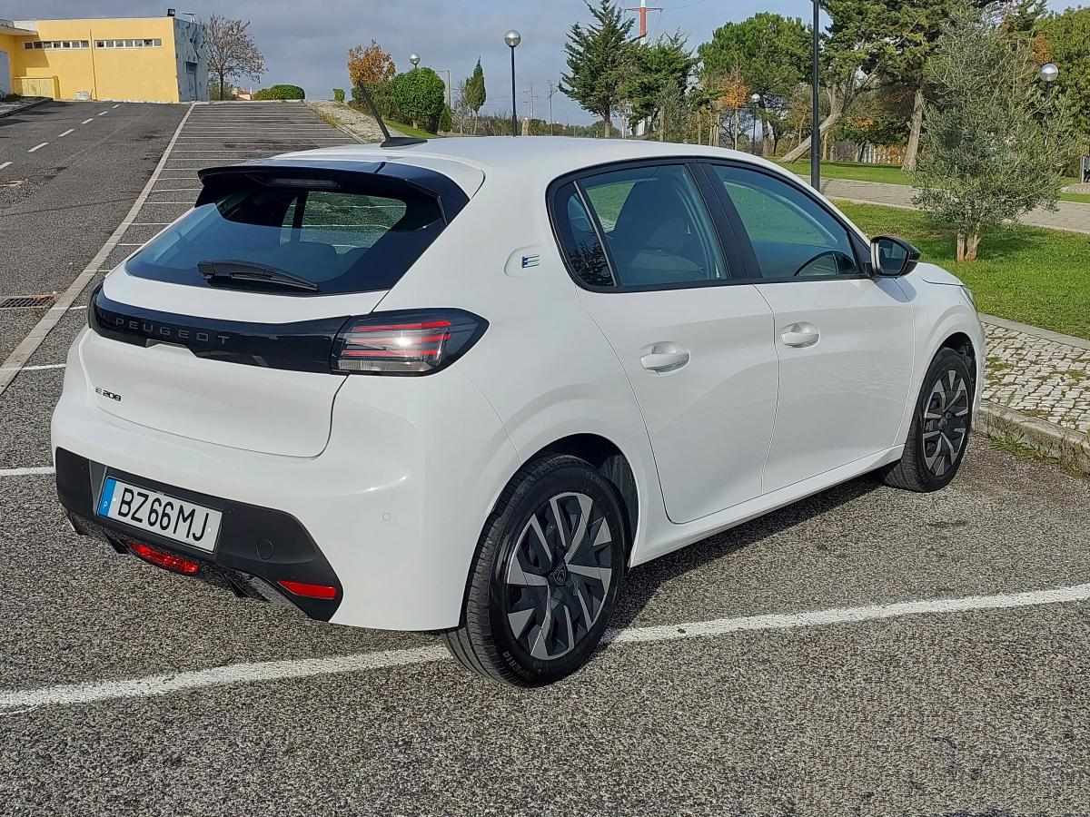peugeot-208-e-208-2024-eletrico