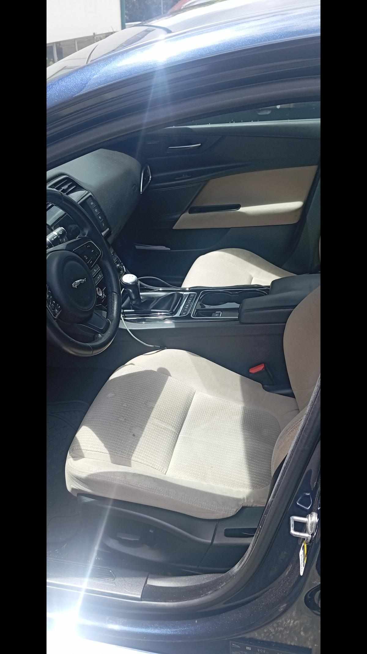 jaguar-xe-2-0-e-performance-2015-diesel-1999cc