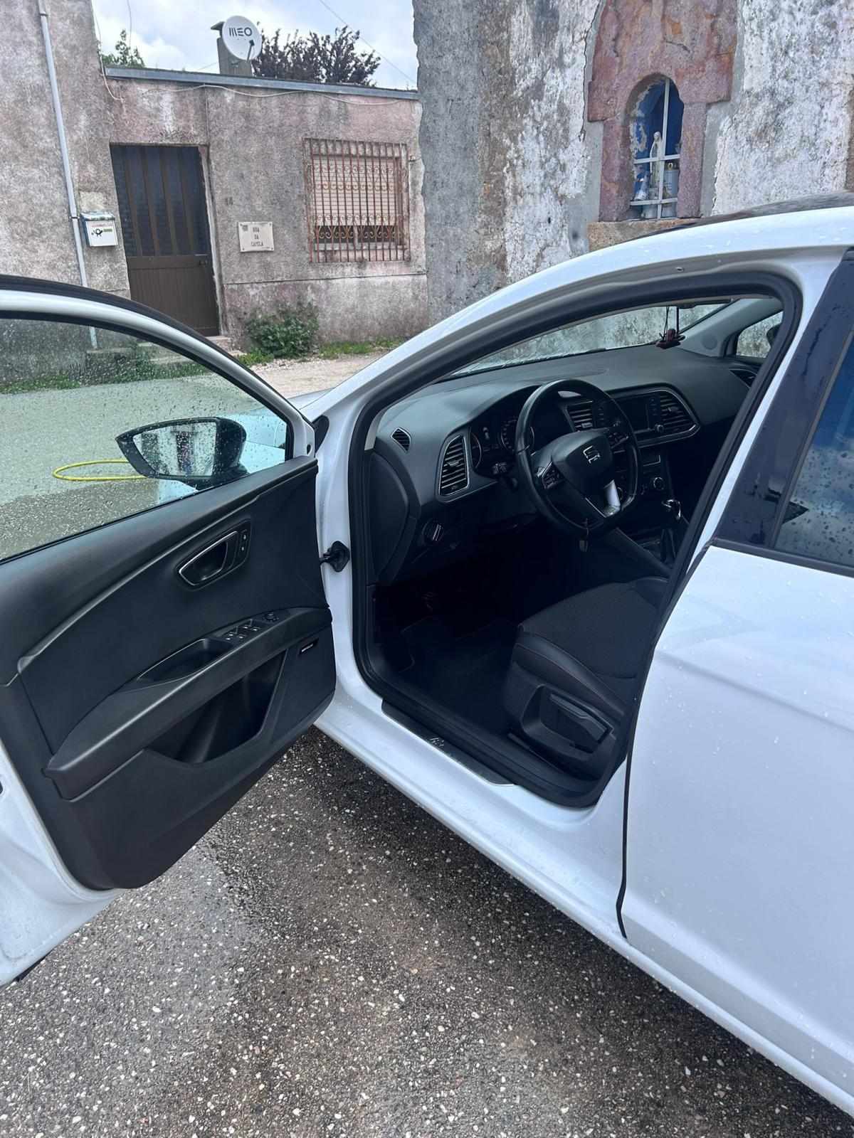 seat-leon-2-0-tdi-2013-diesel-1968cc