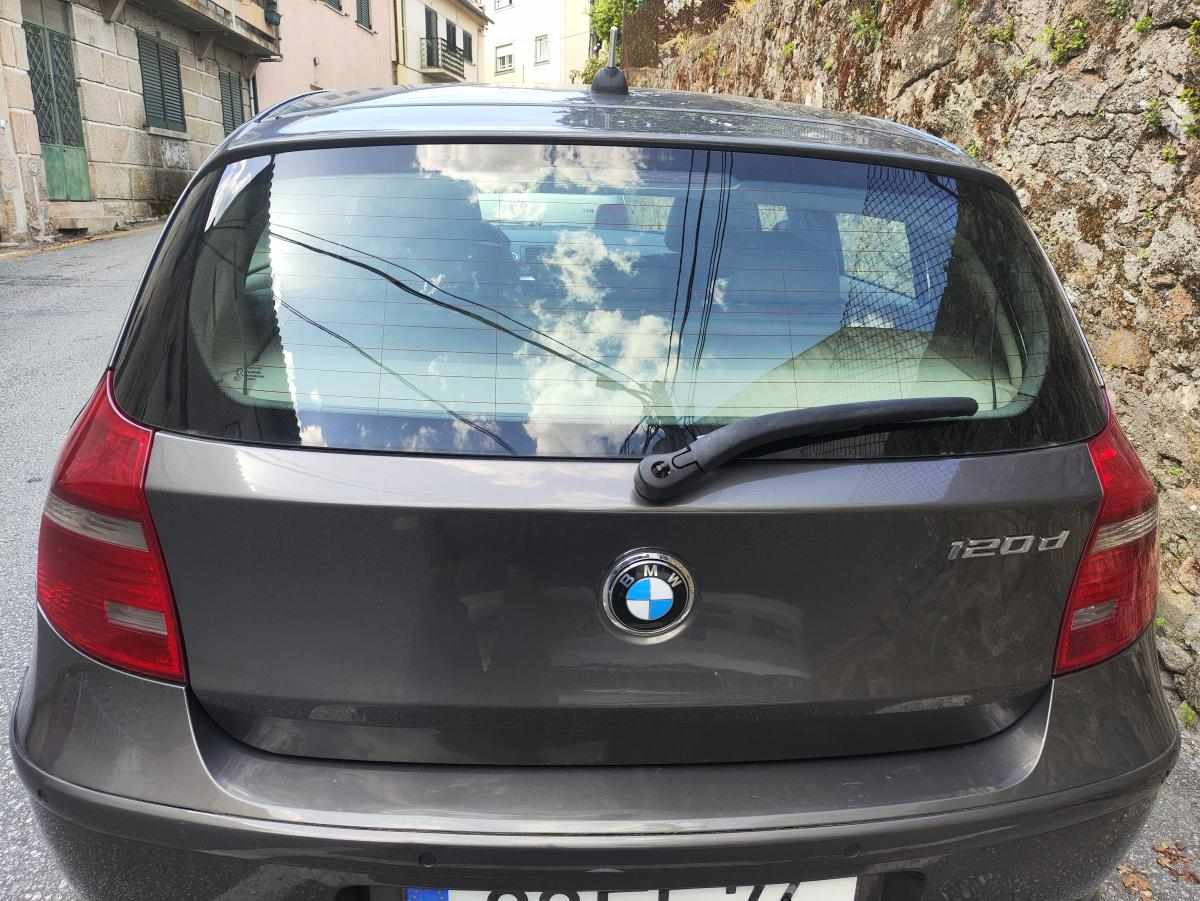 bmw-serie-1-120d-2007-diesel-1995cc