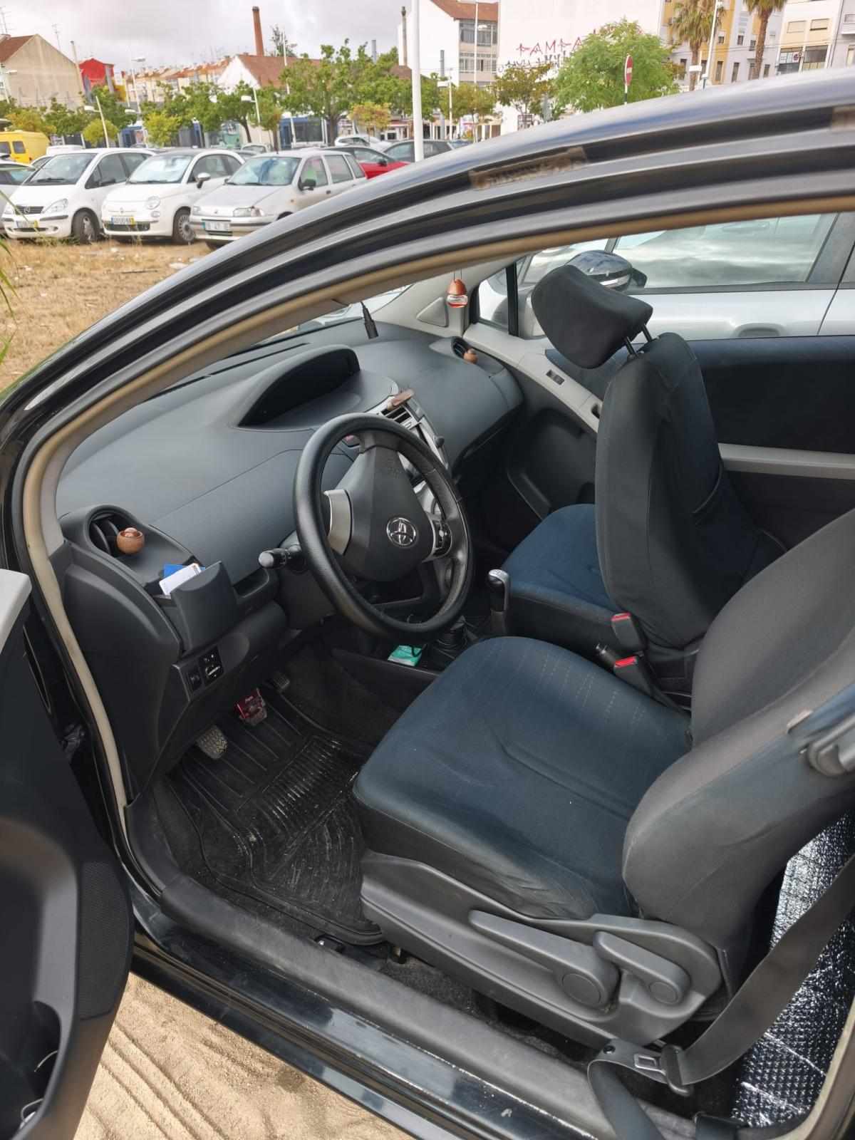 toyota-yaris-1-4-d-4d-2009-diesel-1364cc