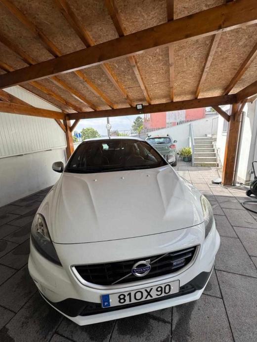 volvo-v40-1-6-d2-2014-diesel-1560cc