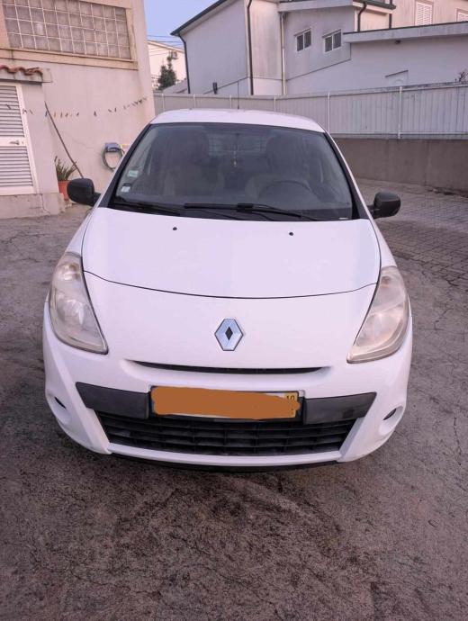 renault-clio-1-5-dci-2010-diesel-1461cc