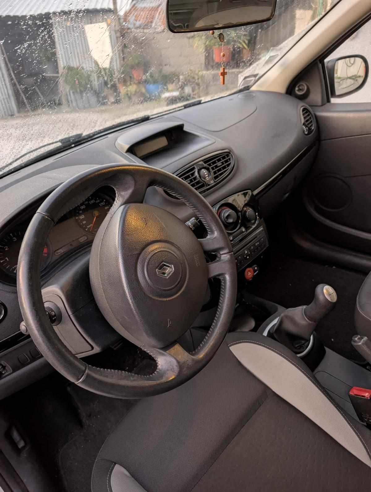renault-clio-1-5-dci-2010-diesel-1461cc