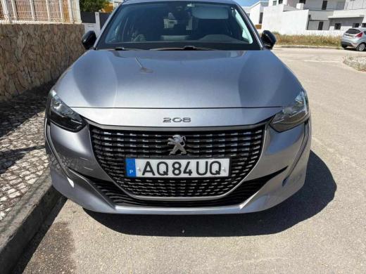 peugeot-208-1-5-102cv-2022-diesel-1499cc