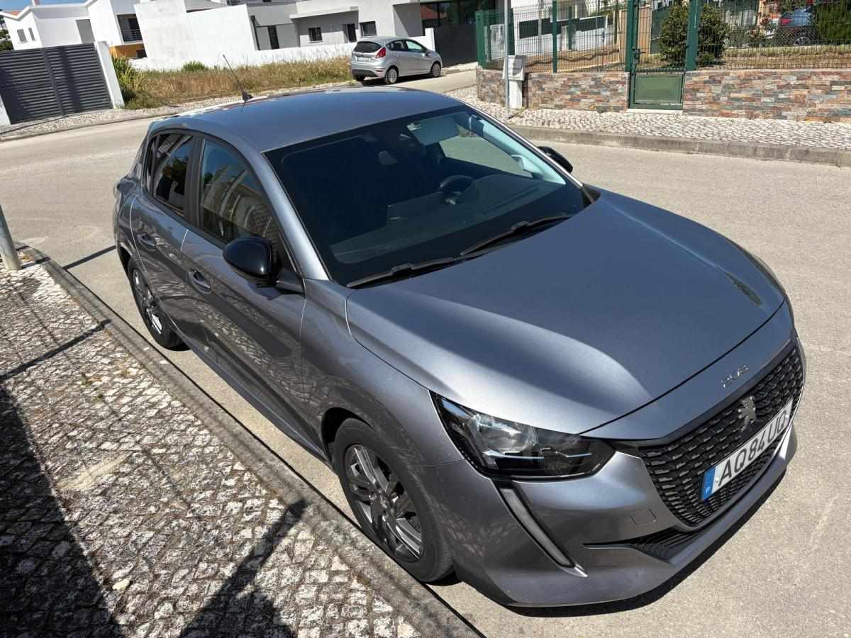 peugeot-208-1-5-102cv-2022-diesel-1499cc
