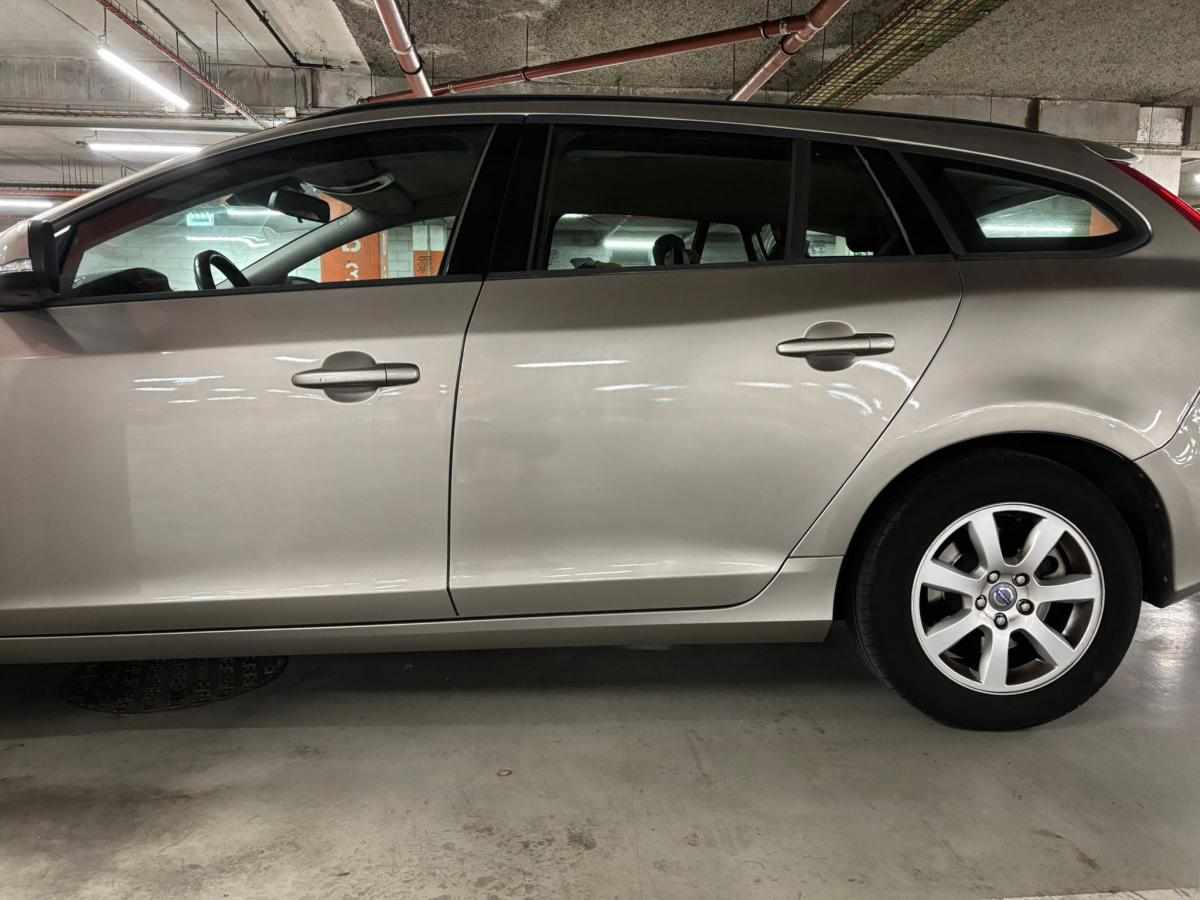 volvo-v60-1-6-d2-2013-diesel-1560cc