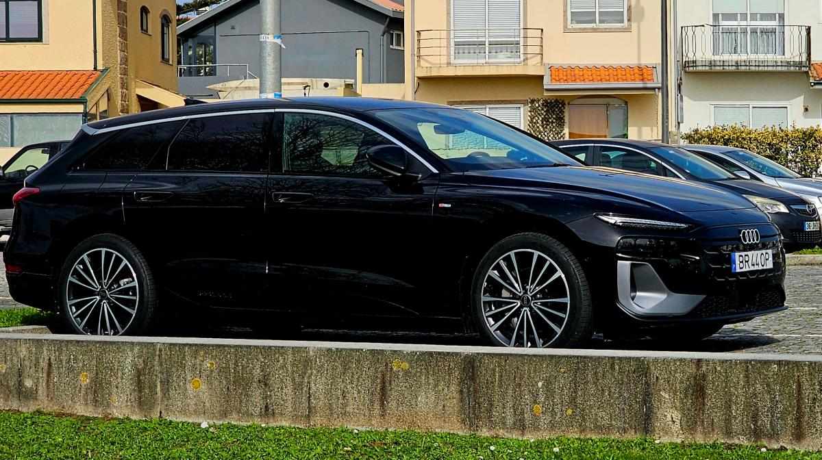 audi-q6-e-tron-100-kwh-quattro-2025-eletrico