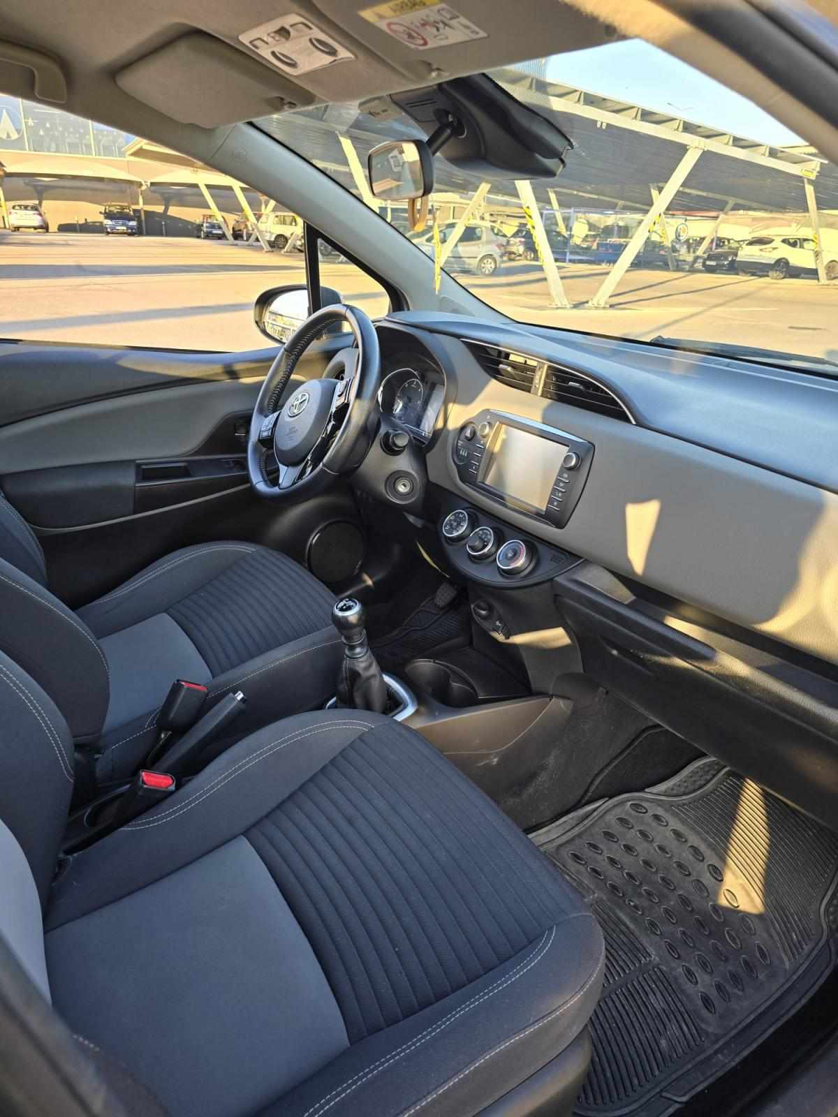 toyota-yaris-1-4-d-4d-2017-diesel-1364cc