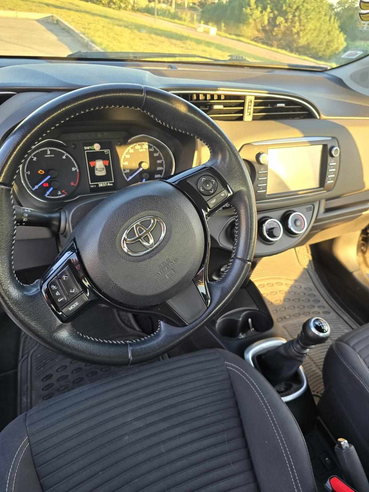 toyota-yaris-1-4-d-4d-2017-diesel-1364cc