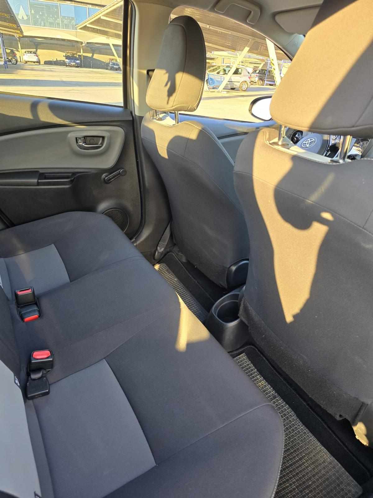 toyota-yaris-1-4-d-4d-2017-diesel-1364cc