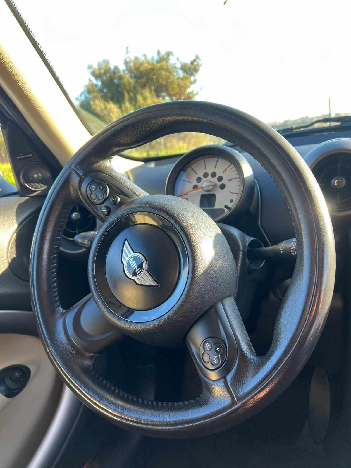 mini-countryman-d-2-0-2011-diesel-1598cc