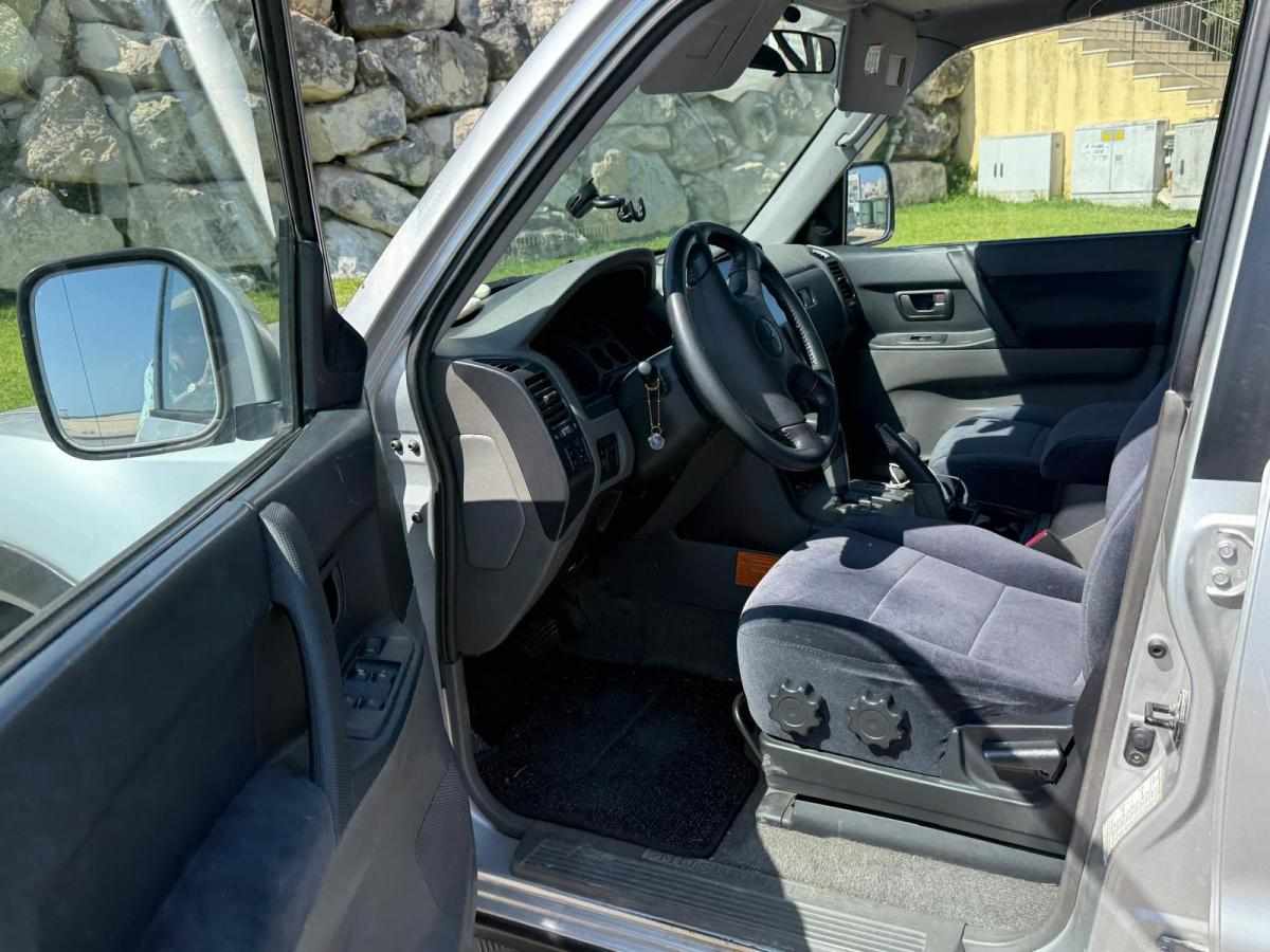 mitsubishi-pajero-3-2-di-d-4wd-2000-diesel-3200cc