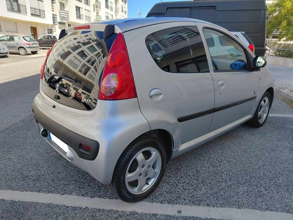 peugeot-107-1-0-2012-gasolina-998cc