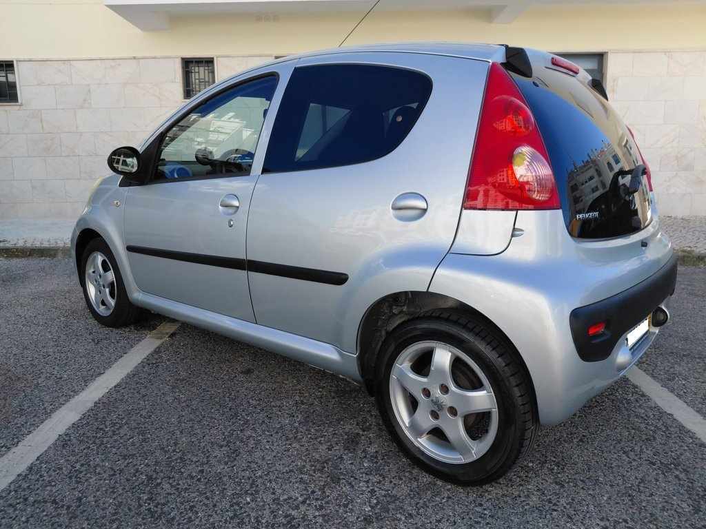 peugeot-107-1-0-2012-gasolina-998cc