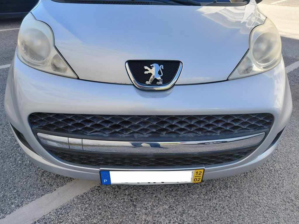 peugeot-107-1-0-2012-gasolina-998cc