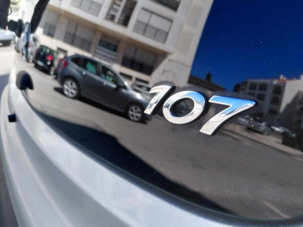 peugeot-107-1-0-2012-gasolina-998cc