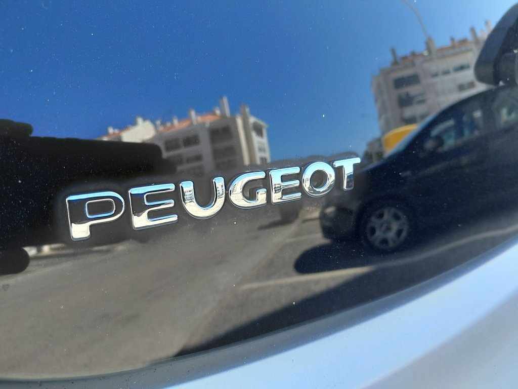 peugeot-107-1-0-2012-gasolina-998cc