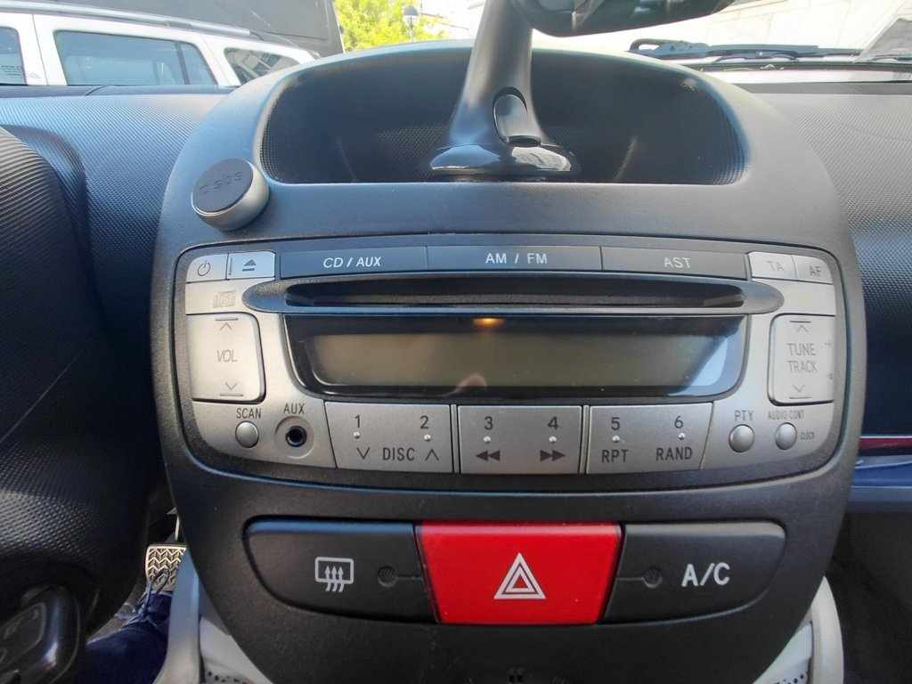 peugeot-107-1-0-2012-gasolina-998cc