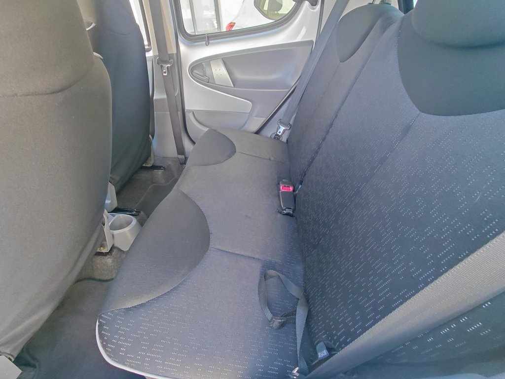 peugeot-107-1-0-2012-gasolina-998cc