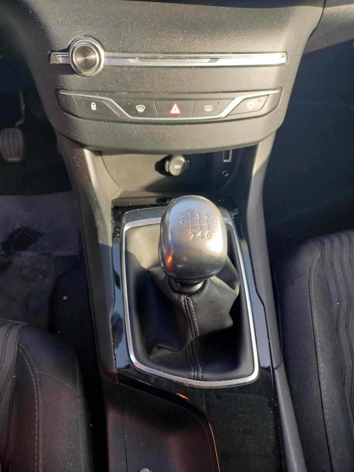 peugeot-308-1-6-bluehdi-fap-2015-diesel-1560cc