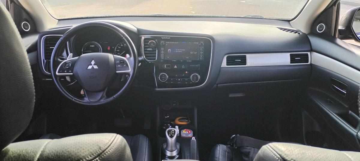 mitsubishi-outlander-2-0-plug-in-hybrid-2014-hibrido-plug-in-1998cc