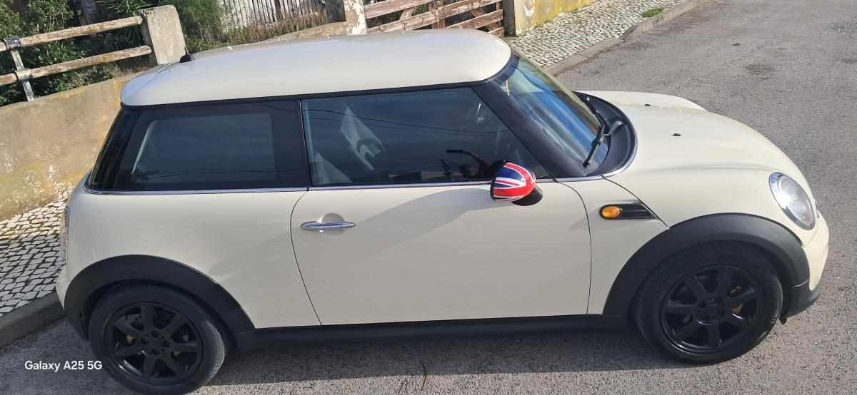 mini-hatch-one-d-2012-diesel-1598cc