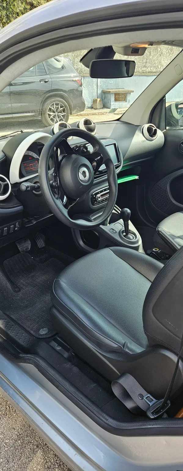 smart-fortwo-17-6-kwh-2018-eletrico