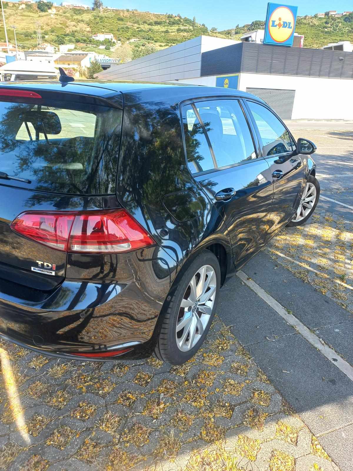 volkswagen-golf-1-6-tdi-2015-diesel-1598cc