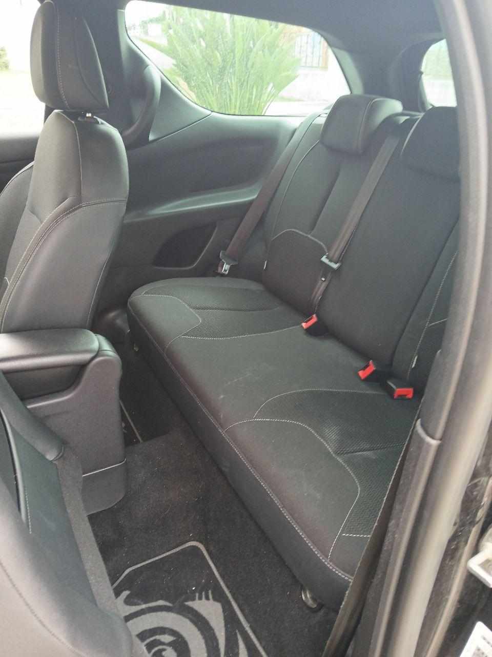 citroen-ds3-1-6-hdi-2011-diesel-1560cc