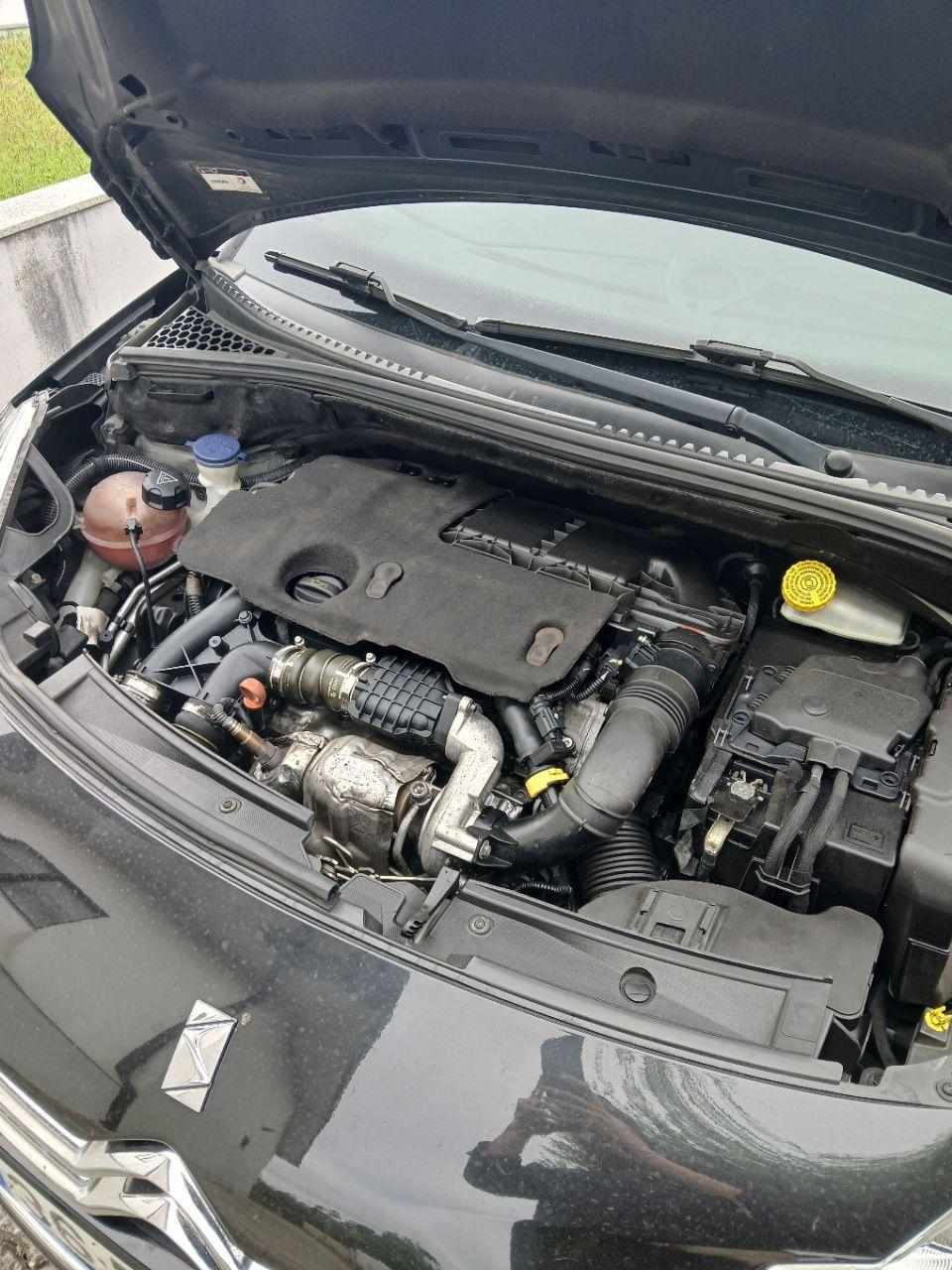 citroen-ds3-1-6-hdi-2011-diesel-1560cc
