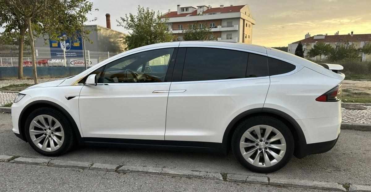 tesla-model-x-90d-2017-eletrico
