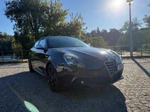 alfa-romeo-giulietta-1-75-tbi-2010-gasolina-1742cc