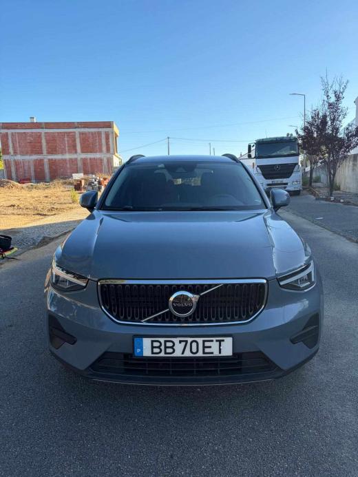volvo-xc40-1-5-t2-2023-gasolina-1477cc