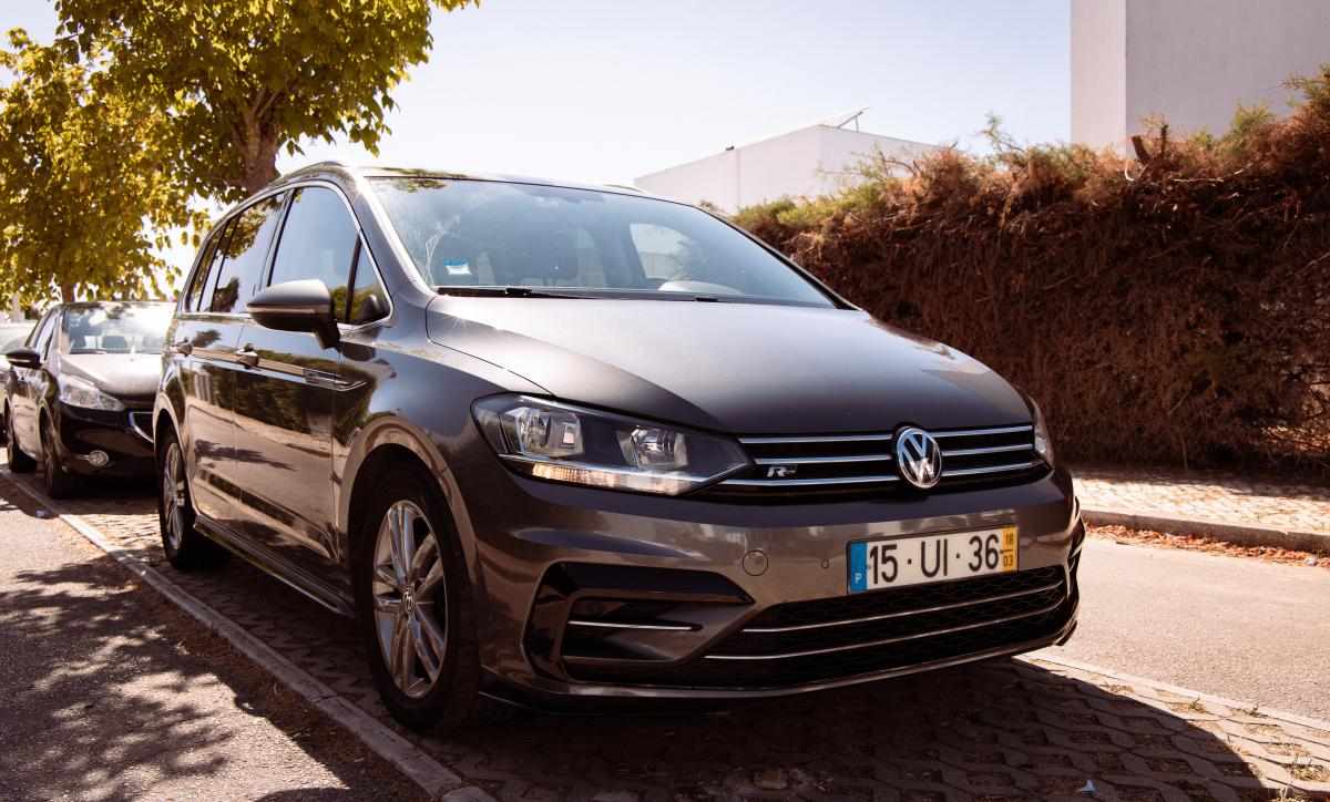 volkswagen-touran-1-6-tdi-bluemotion-2018-diesel-1598cc
