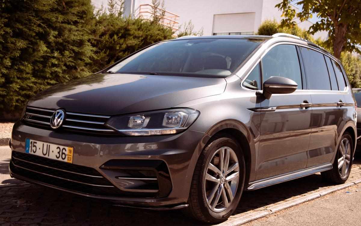 volkswagen-touran-1-6-tdi-bluemotion-2018-diesel-1598cc