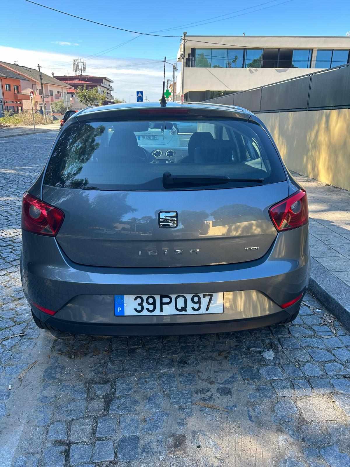 seat-ibiza-1-2-tdi-2015-diesel-1199cc