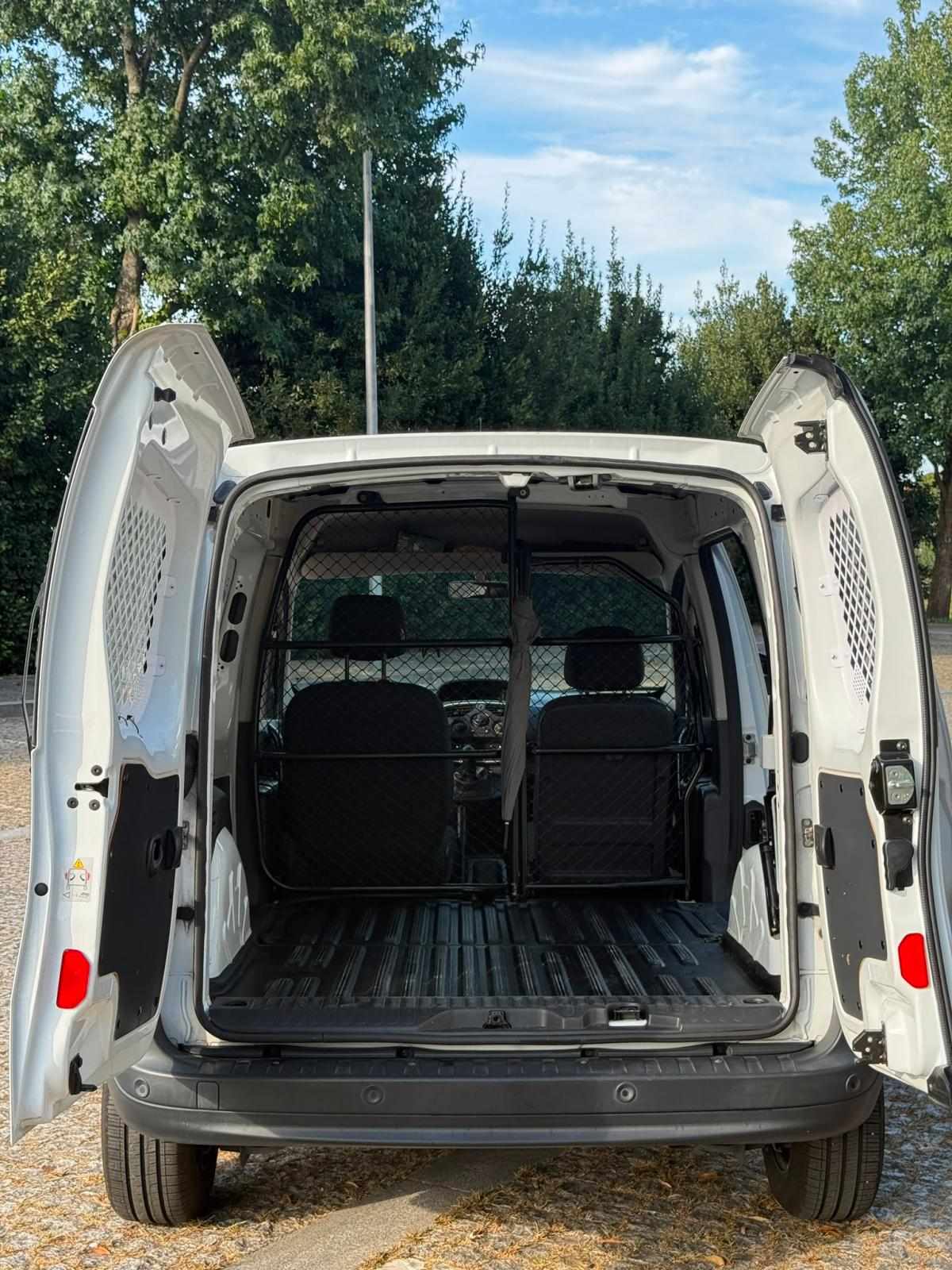 renault-kangoo-1-5dci-2019-diesel-1461cc