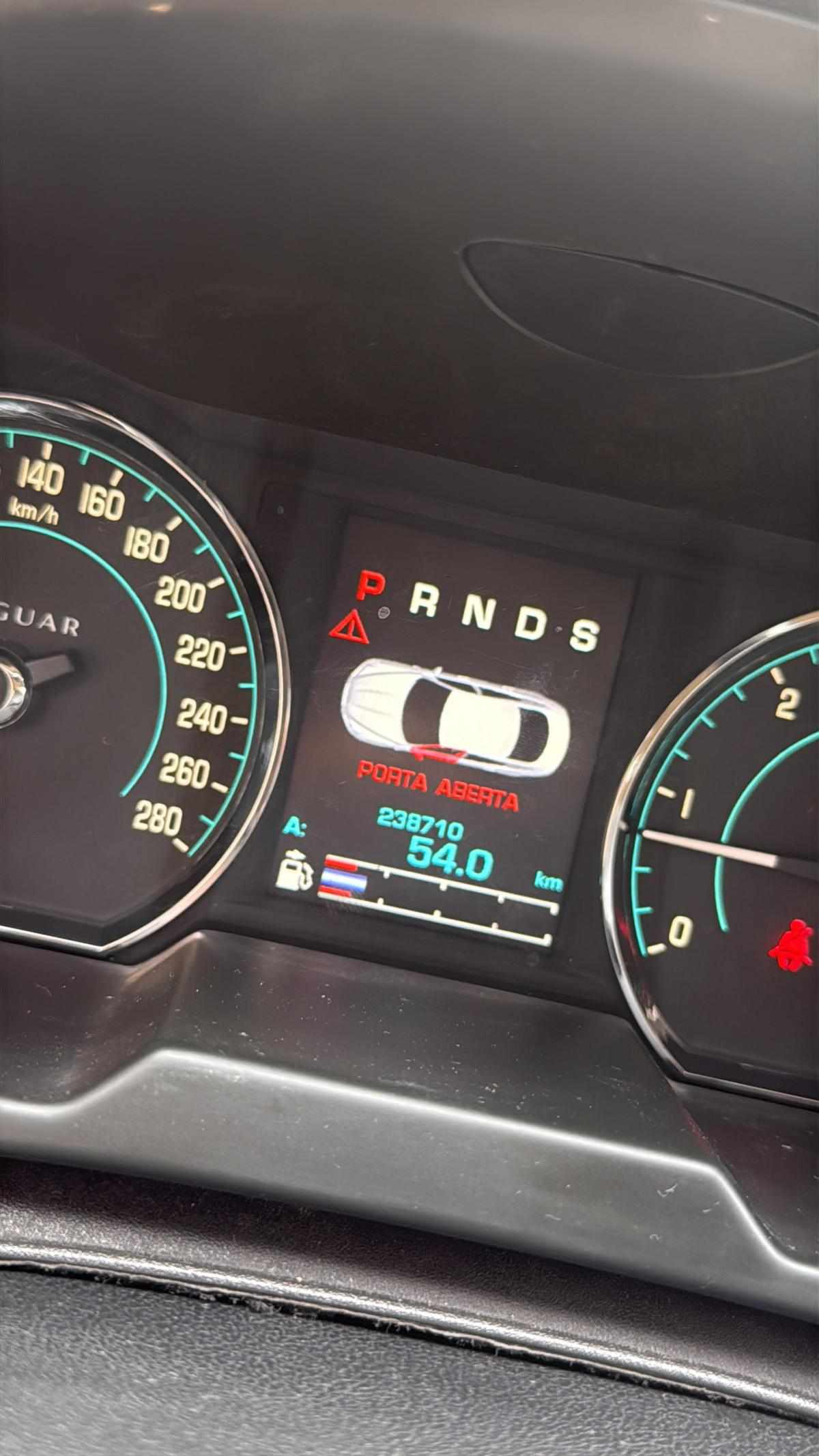 jaguar-xf-3-0-v6-2012-diesel-2993cc