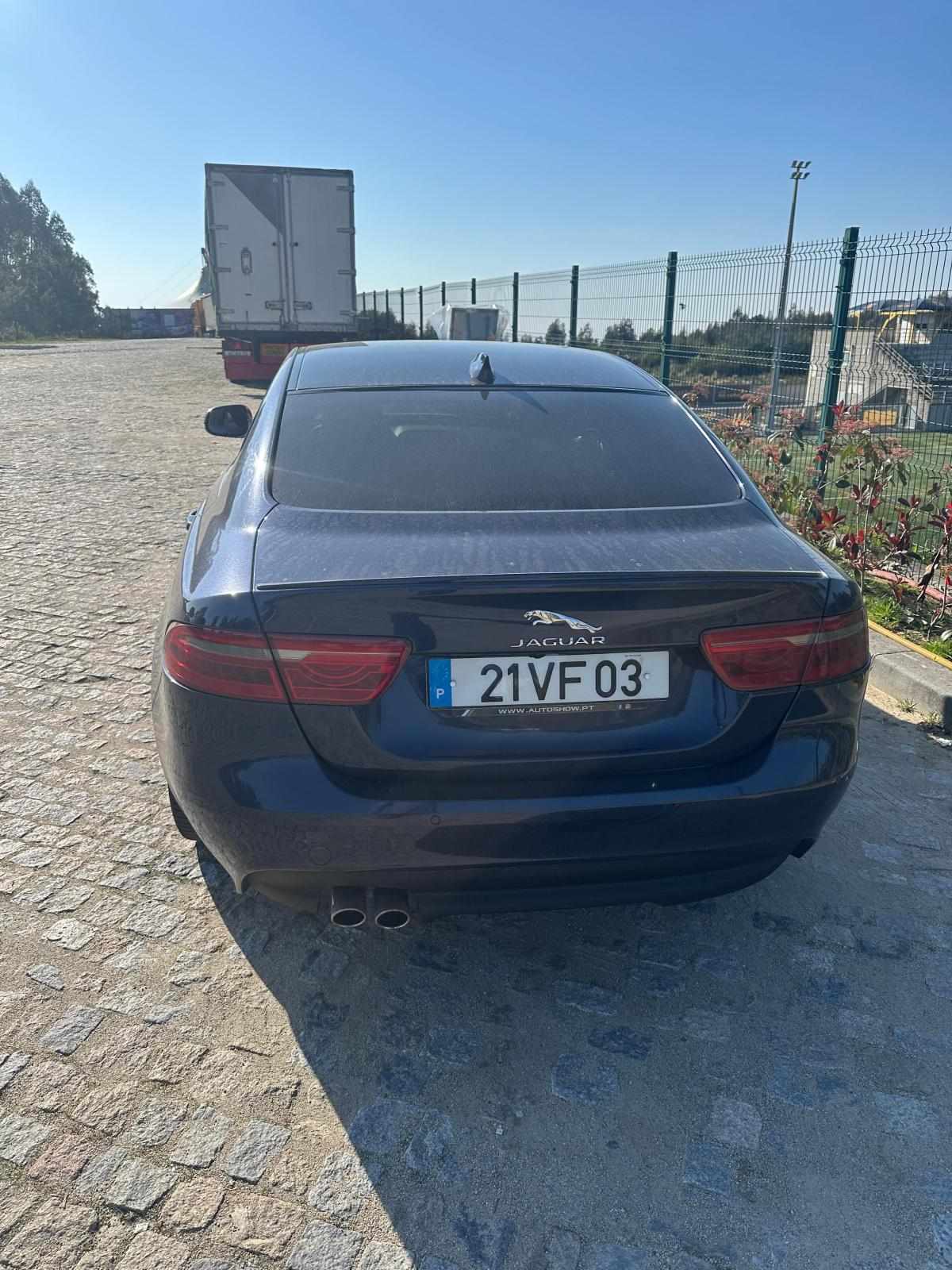 jaguar-xe-20d-2018-diesel-1999cc