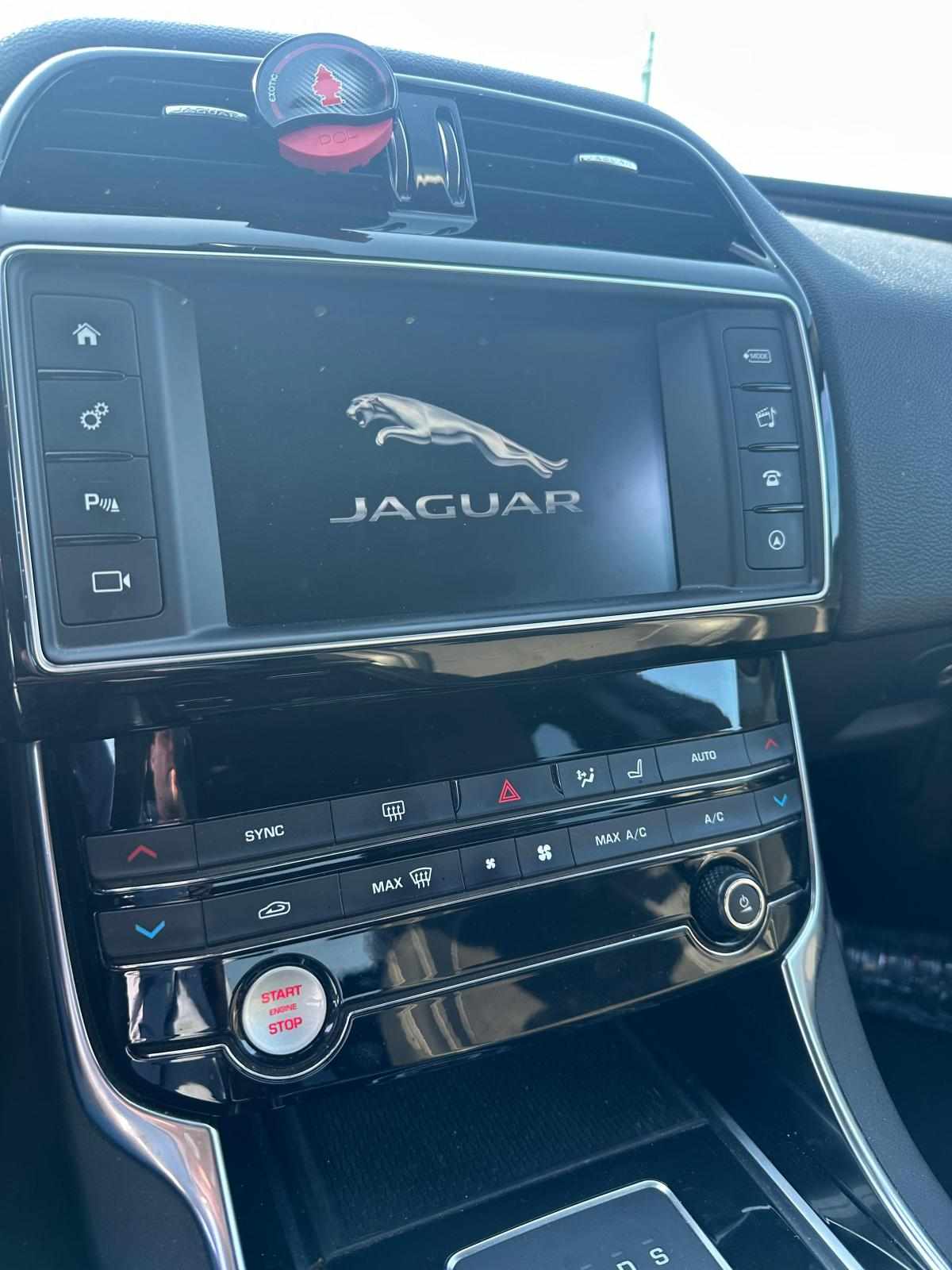 jaguar-xe-20d-2018-diesel-1999cc