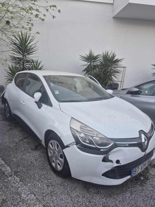 renault-clio-1-5-dci-2015-diesel-1461cc