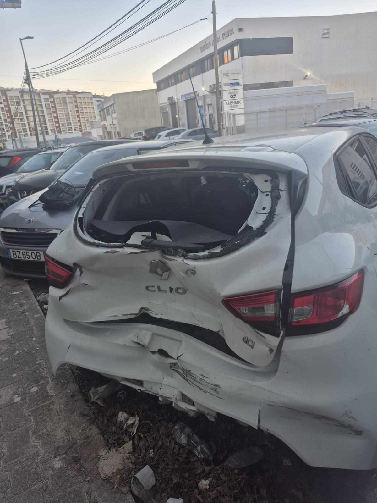 renault-clio-1-5-dci-2015-diesel-1461cc