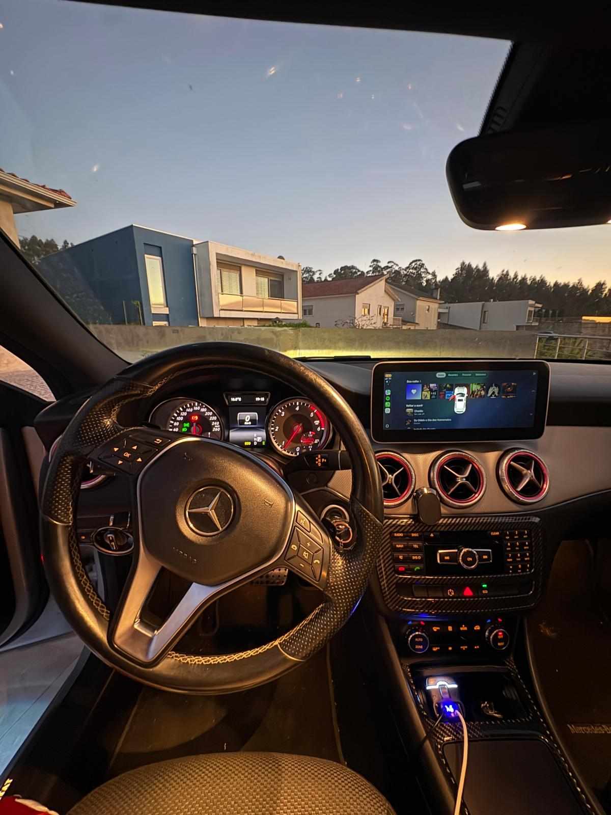mercedes-benz-cla-220-cdi-2013-diesel-2143cc